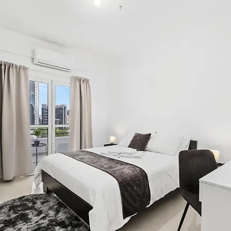 아파트 Mnasiadou 16